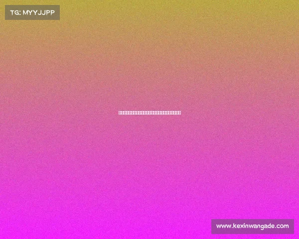 玩电子竞技游戏、《指尖乾坤：电竞对弈中的战略风暴》